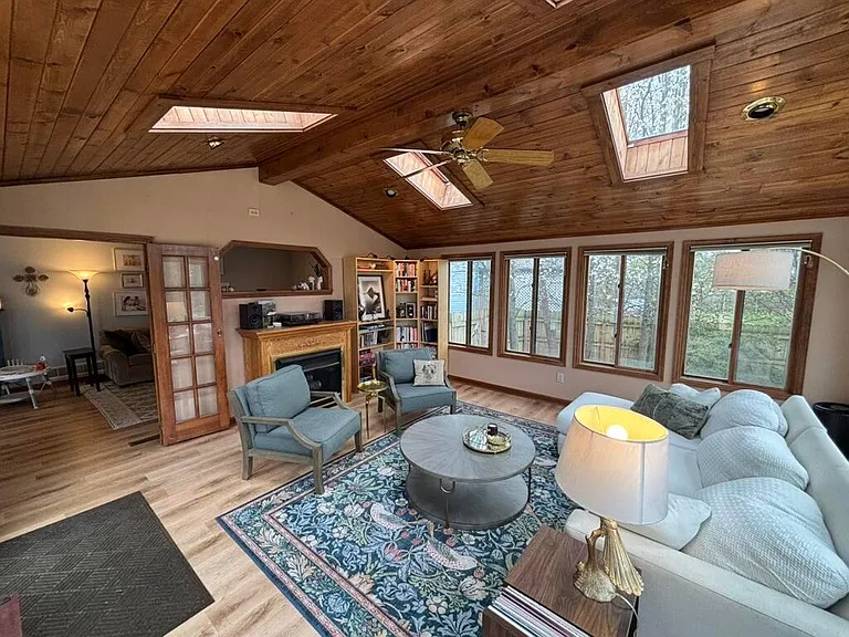 615 Ozem Gardner Way — Photo 11