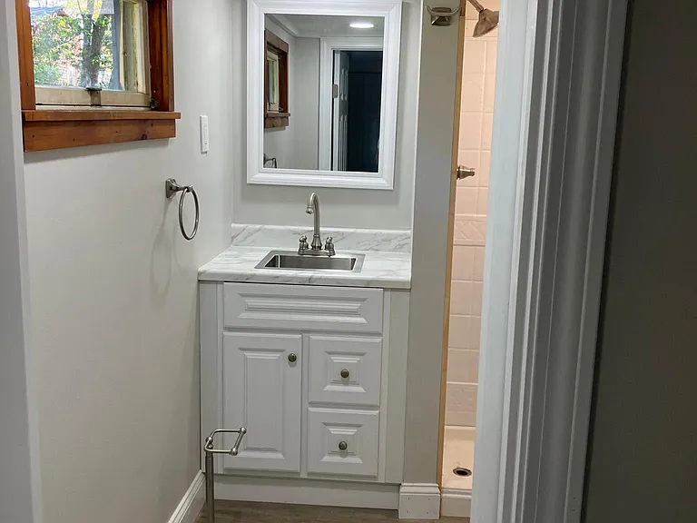 858 Main Rd #3 — Photo 6