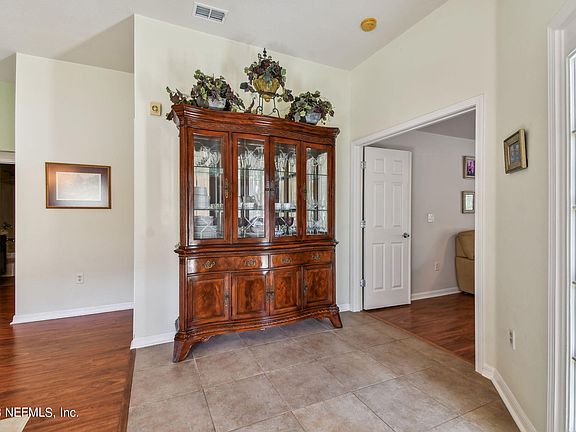 5th image of 9094 HONEYBEE Lane