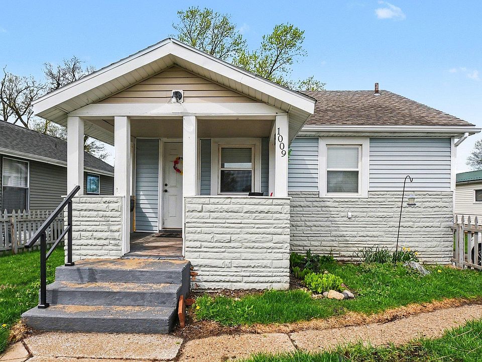 1st image of 1009 Somerset Ave