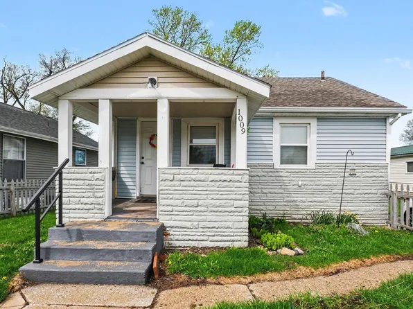 1009 Somerset Ave, Mishawaka, IN 46544