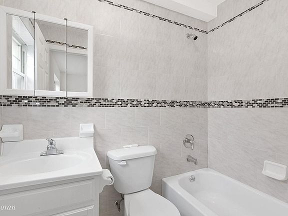 4th image of 1132 Dekalb Ave #3