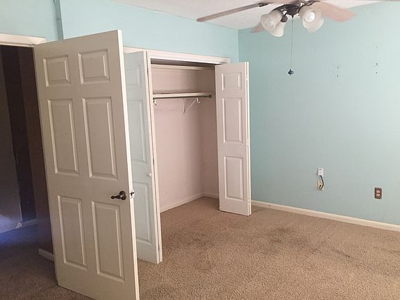 2nd bedroom. 