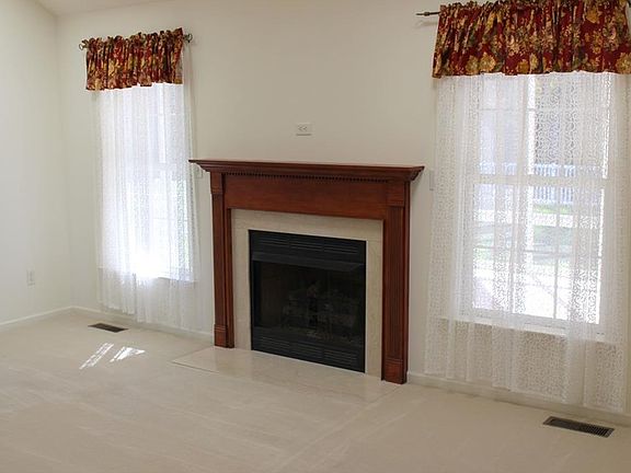 5th image of 3 Dogwood Dr