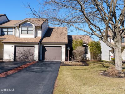 68 Surrey Hill Drive, Latham, NY, 12110