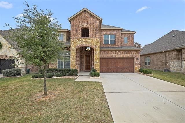 1st image of 802 Bandelier Ln