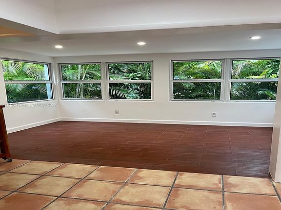 5th image of 3631 Loquat Ave #3631