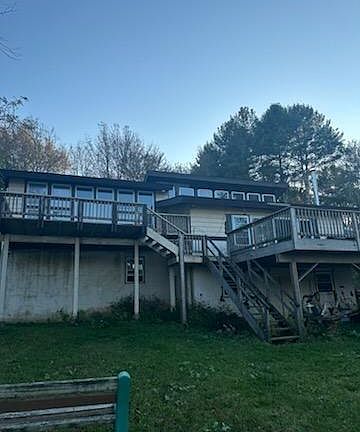 2nd image of 10 Dorm Drive