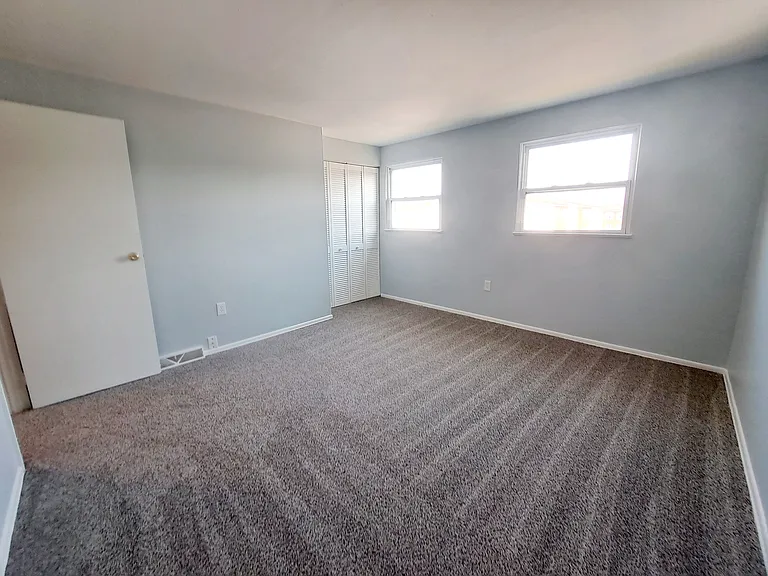 118 Elmur Dr #407 — Photo 15