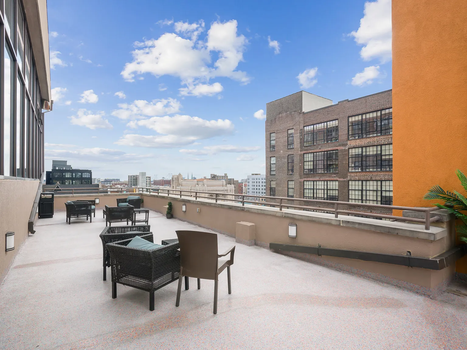 Lofts 640 — Photo 4