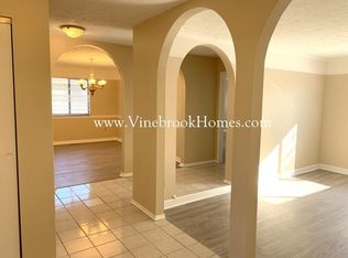 718 W Alkaline Springs Rd, Vandalia, OH 45377