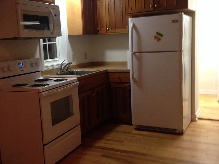 31 Sumner Ln #F — Photo 11
