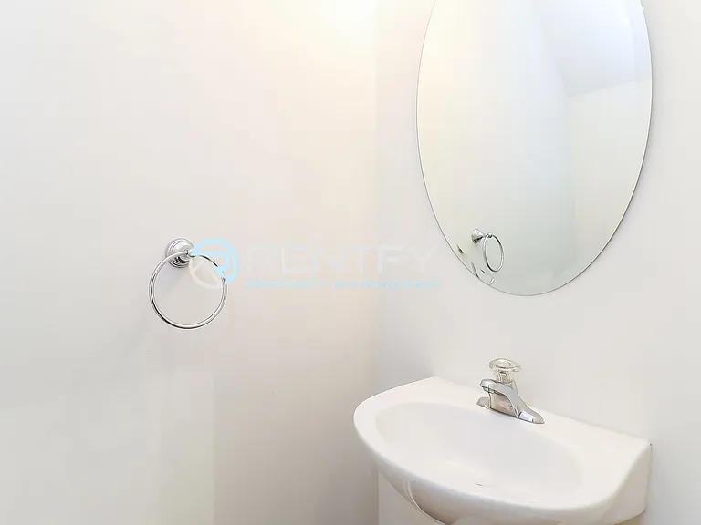 18478 Streamline Ct — Photo 13