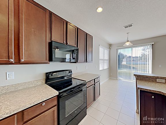 3rd image of 617 Champions Gate Blvd