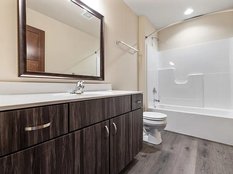 1422 Gatewood Dr — Photo 8