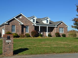 44 Paddock Way, Cave City, KY 42127