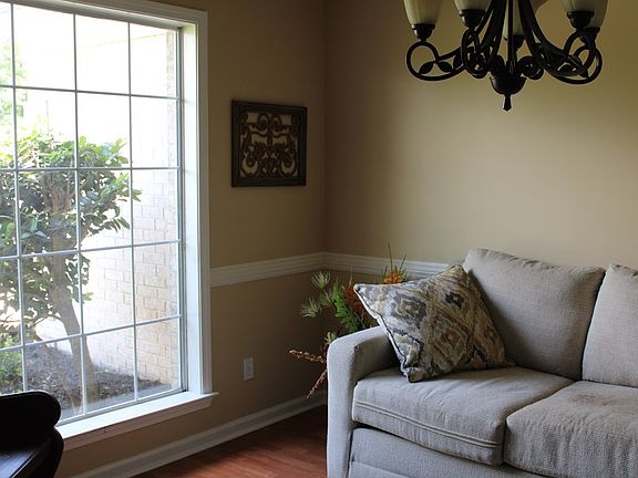 5th image of 362 Geelan Dr