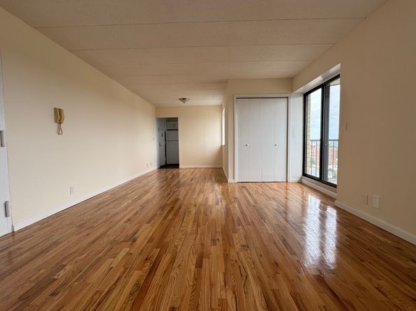 14518 34th Ave Floor 5