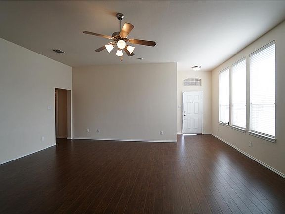 4th image of 1006 Sipapu Ct