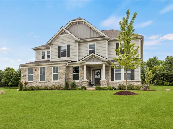 27469 N Junegrass Dr, Lake Barrington, IL 60010