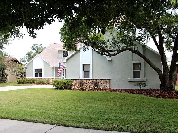 3rd image of 571 Mellowood Ave