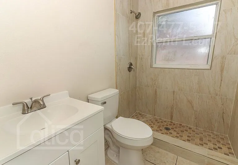 2405 Chase Ave — Photo 20