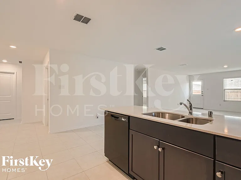 305 Dry Canyon Way — Photo 12