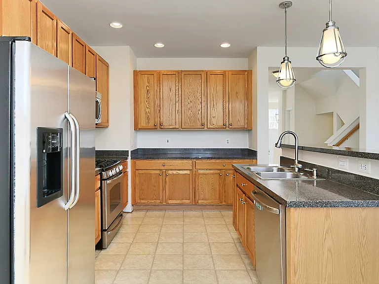 21510 Iredell Ter — Photo 34