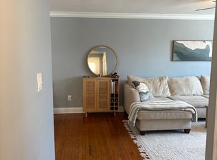 915 E Mermaid Ln #A, Glenside, PA 19038