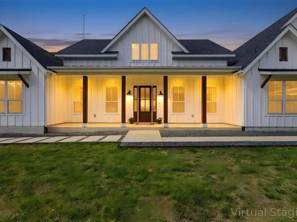 300 County Road 220, Florence, TX 76527