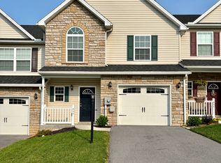 457 Frick Ave, Waynesboro, PA 17268