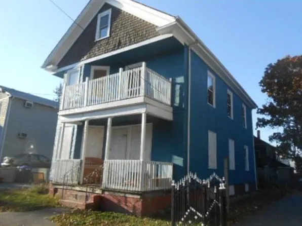 225 Roosevelt St, Providence, RI 02909