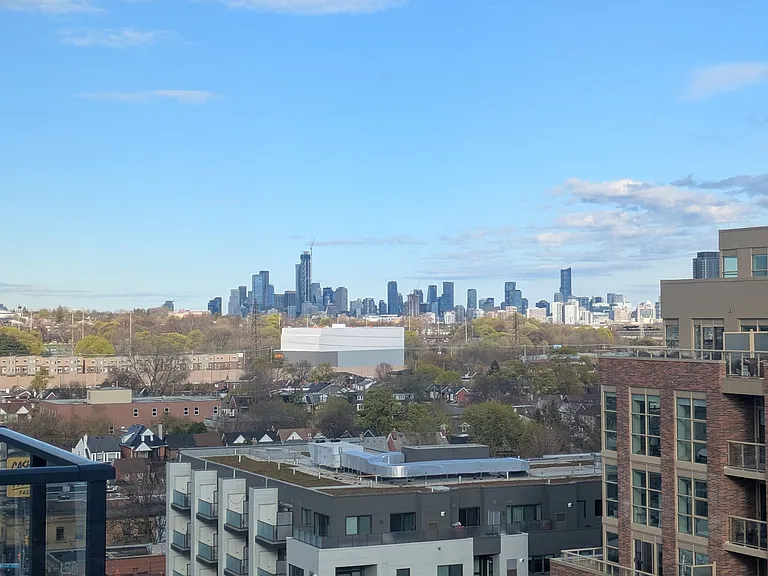 1808 Saint Clair Ave W #1005 — Photo 8