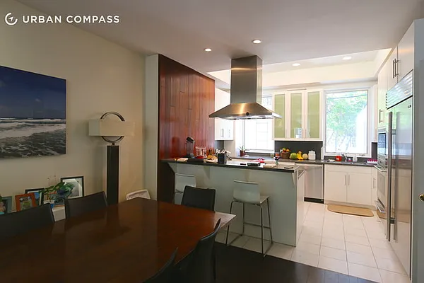 Rented by Compass | media 29