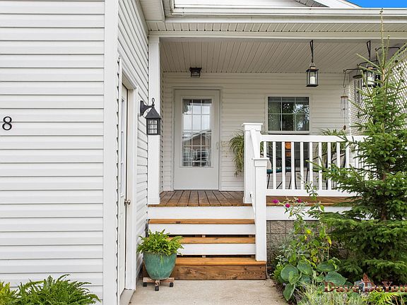 4th image of 5218 Woodberry Ln