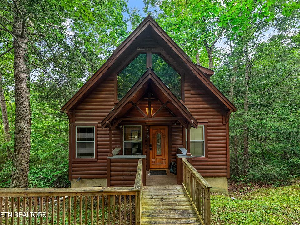1st image of 1713 Oakridge View Ln
