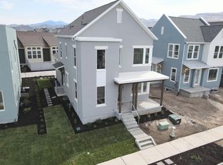 7071 W Granbury Dr, South Jordan, UT 84009