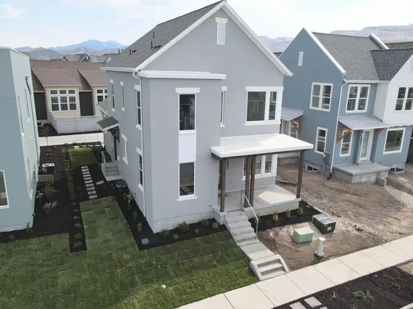 7071 W Granbury Dr, South Jordan, UT 84009