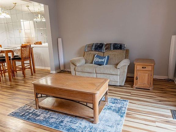 5th image of 2363 Woodbrook Cir N #120