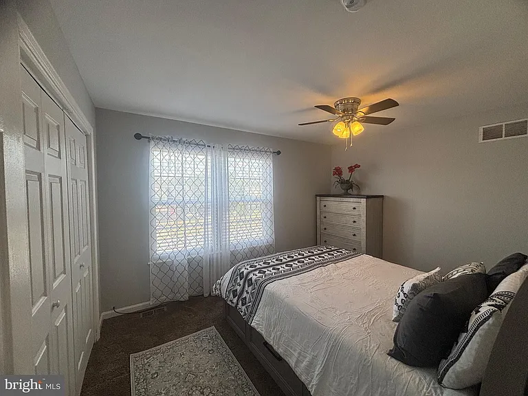 476 W Harvest Ln — Photo 18