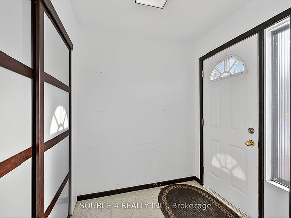 3rd image of 70 Griselda Cres