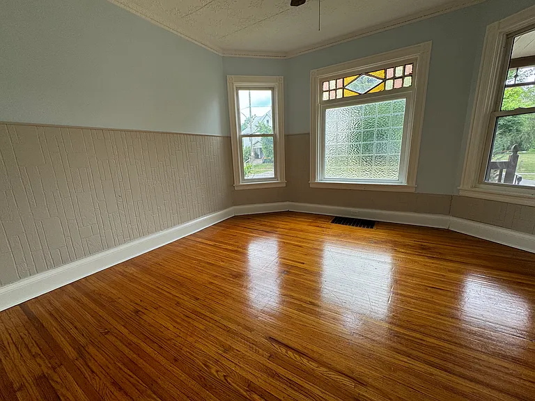 295 Glenwood Ave #1 — Photo 8