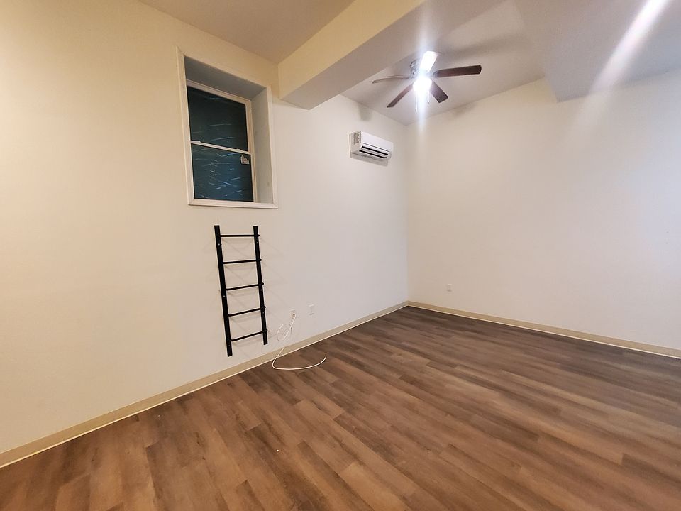 2nd image of 641 Washington St #D