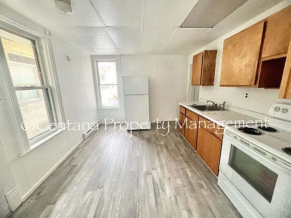 4th image of 816 Caledonia St