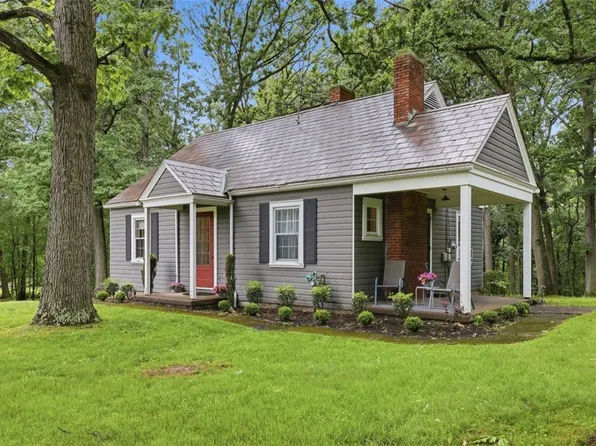 737 Wexford Bayne Rd, Wexford, PA 15090