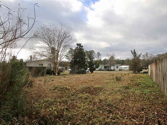5th image of 9173 Baywood Cir