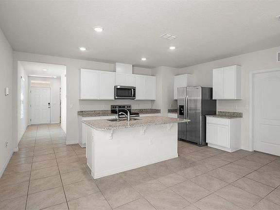 4th image of 1038 VICTORIA PARC AVENUE