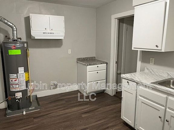 4th image of 781 David St