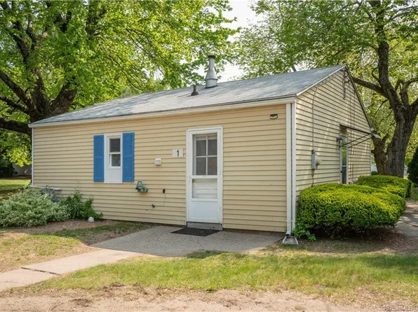 1 Lee Lane #1, Windsor Locks, CT 06096