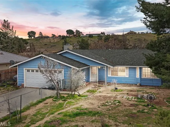17405 Adobe St, Hesperia, CA 92345